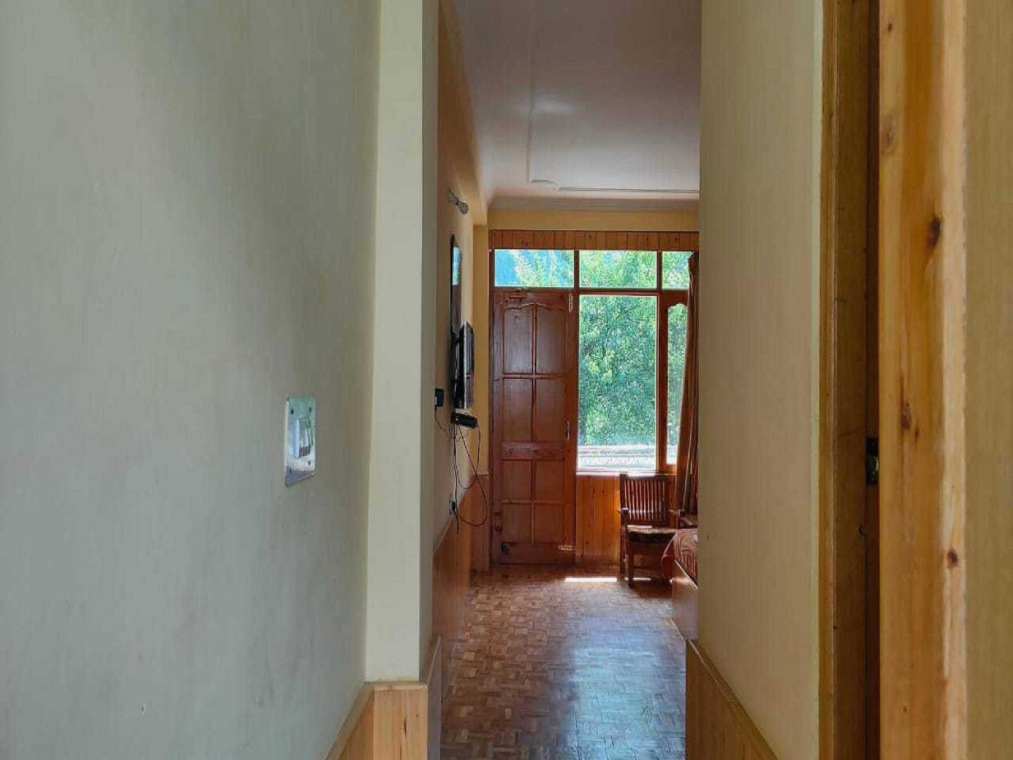 Hotel O Antriksh Cottage Manāli Extérieur photo