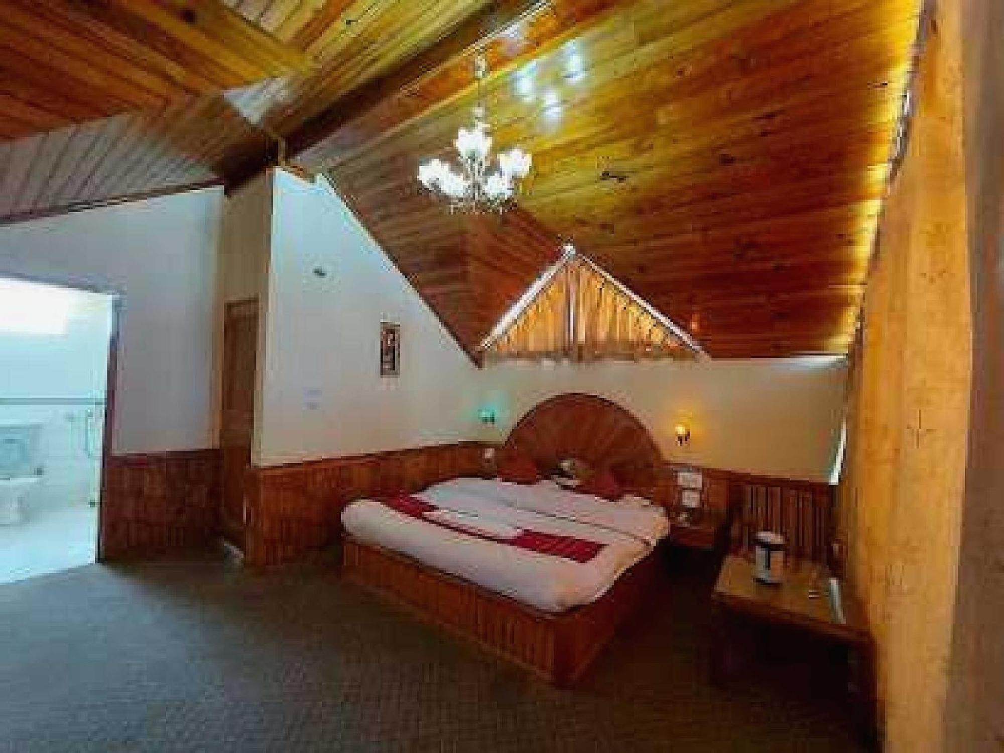 Hotel O Antriksh Cottage Manāli Extérieur photo