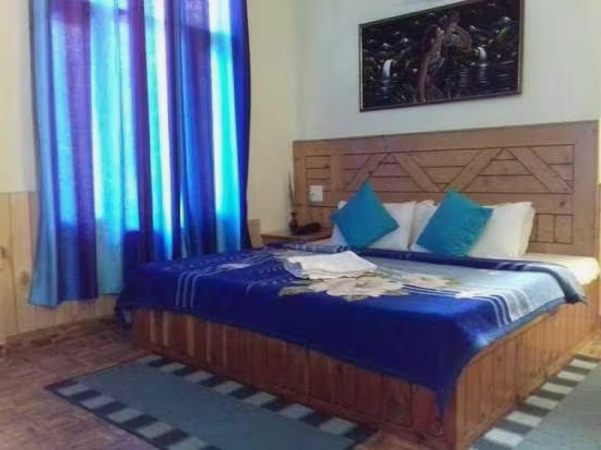 Hotel O Antriksh Cottage Manāli Extérieur photo
