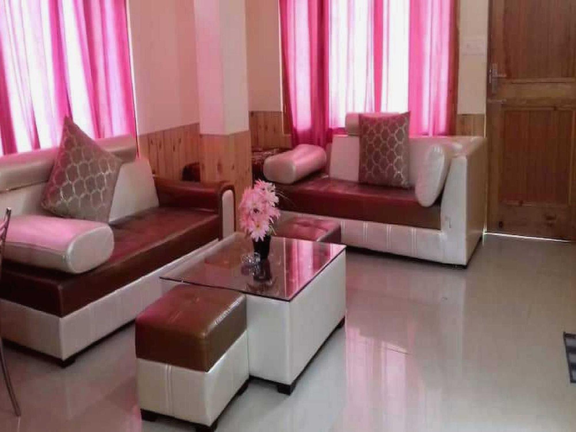 Hotel O Antriksh Cottage Manāli Extérieur photo